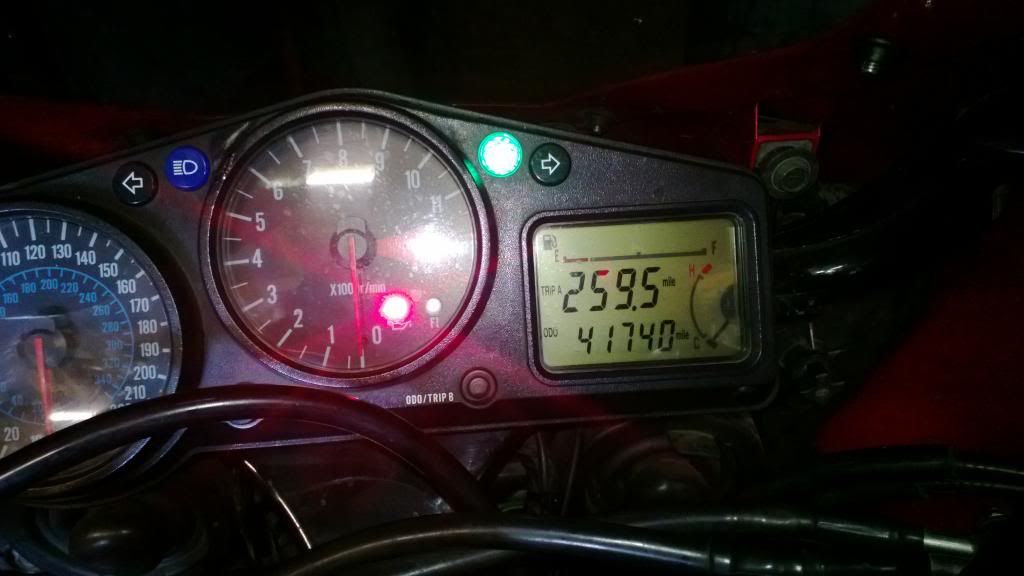 Zx12-R Touring Tank and Rack | Kawasaki World